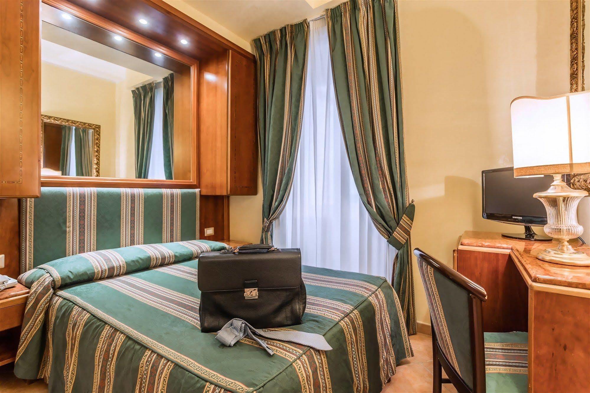 Raeli Hotel Regio Ρώμη Εξωτερικό φωτογραφία