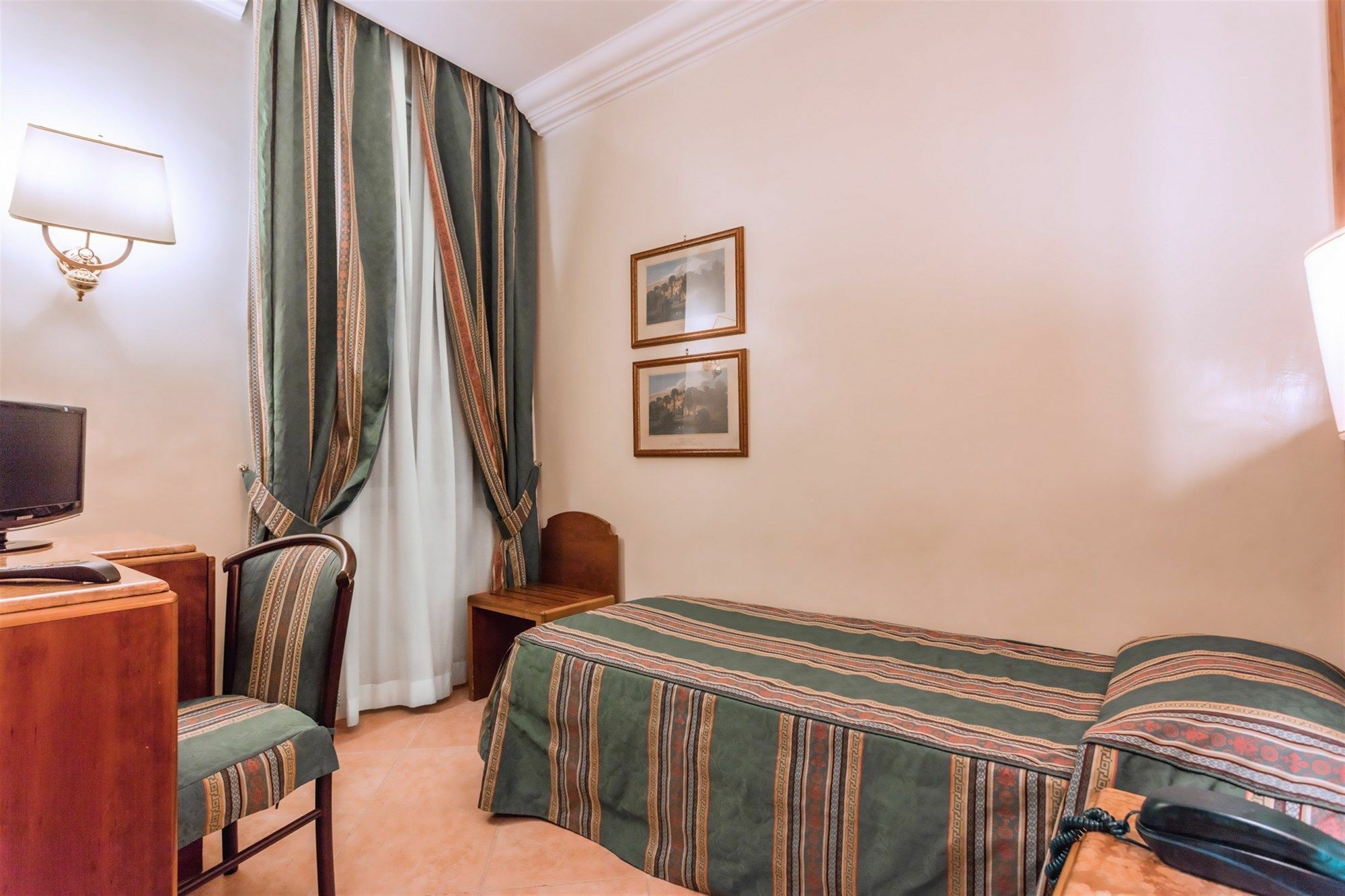 Raeli Hotel Regio Ρώμη Εξωτερικό φωτογραφία